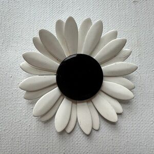 Vintage 1960’s White and Black Flower Brooch